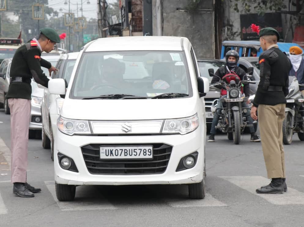  traffic police in dehradun 