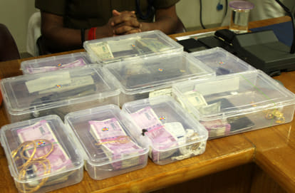 Six robbers arrested in police encounter