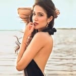 zaheer khan and sagarika ghatge honeymoon pictures from maldives