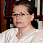 Sonia Gandhi and Manmohan Singh expressed their views on atal bihari vajpayee