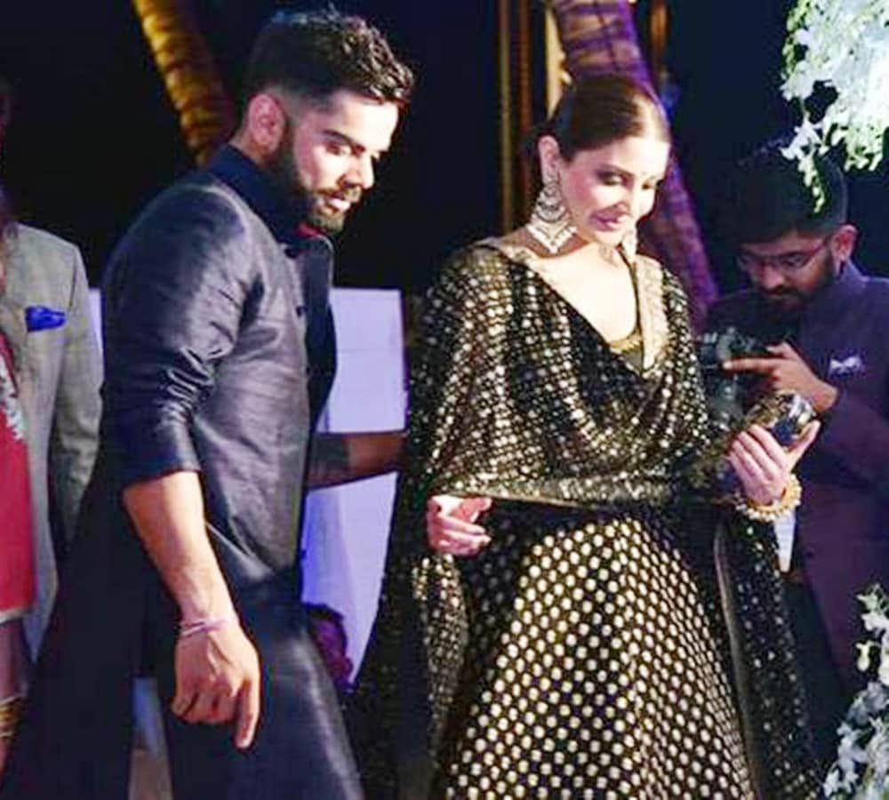 Anushka Sharma and Virat Kohli reached delhi for their reception party