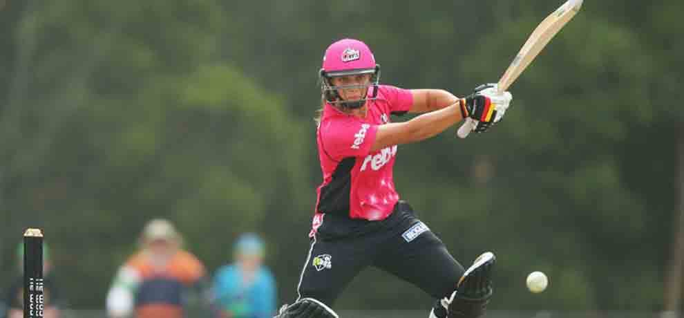 Ashleigh Gardner scores fastest century in womens big bash league history