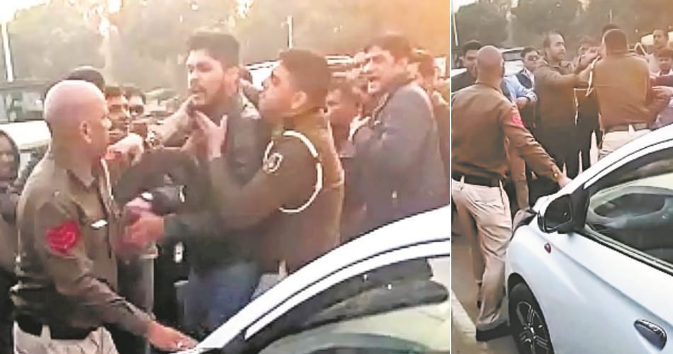 Two brothers held for attacking, abducting policemen on duty
