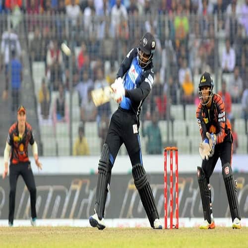 chris gayle hits 800 sixes in t20 