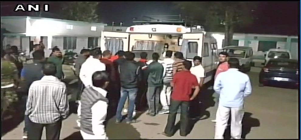 Chhattisgarh: Four crpf personnel dead after a CRPF jawan opened fire in Bijapur's Basaguda