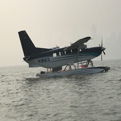 Landing of Sea plane in Mumbai waters in the presence of Nitin Gadkari