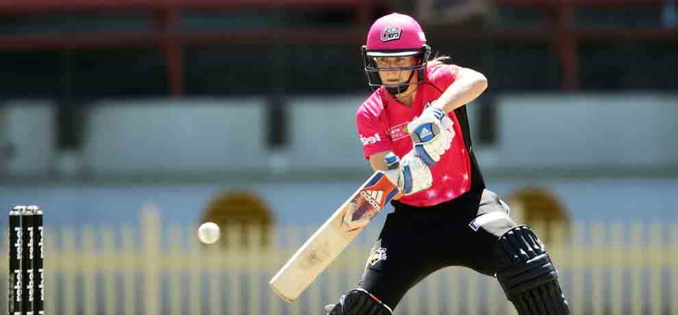 Ashleigh Gardner scores fastest century in womens big bash league history
