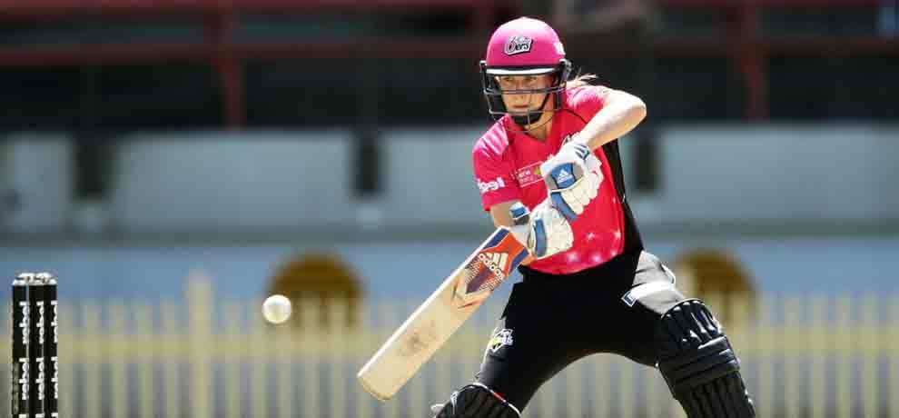 Ashleigh Gardner scores fastest century in womens big bash league history