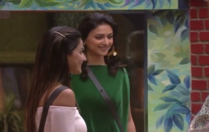 bigg boss 11: arshi khan was afraid of hiten tejwani wife gauri pradhan