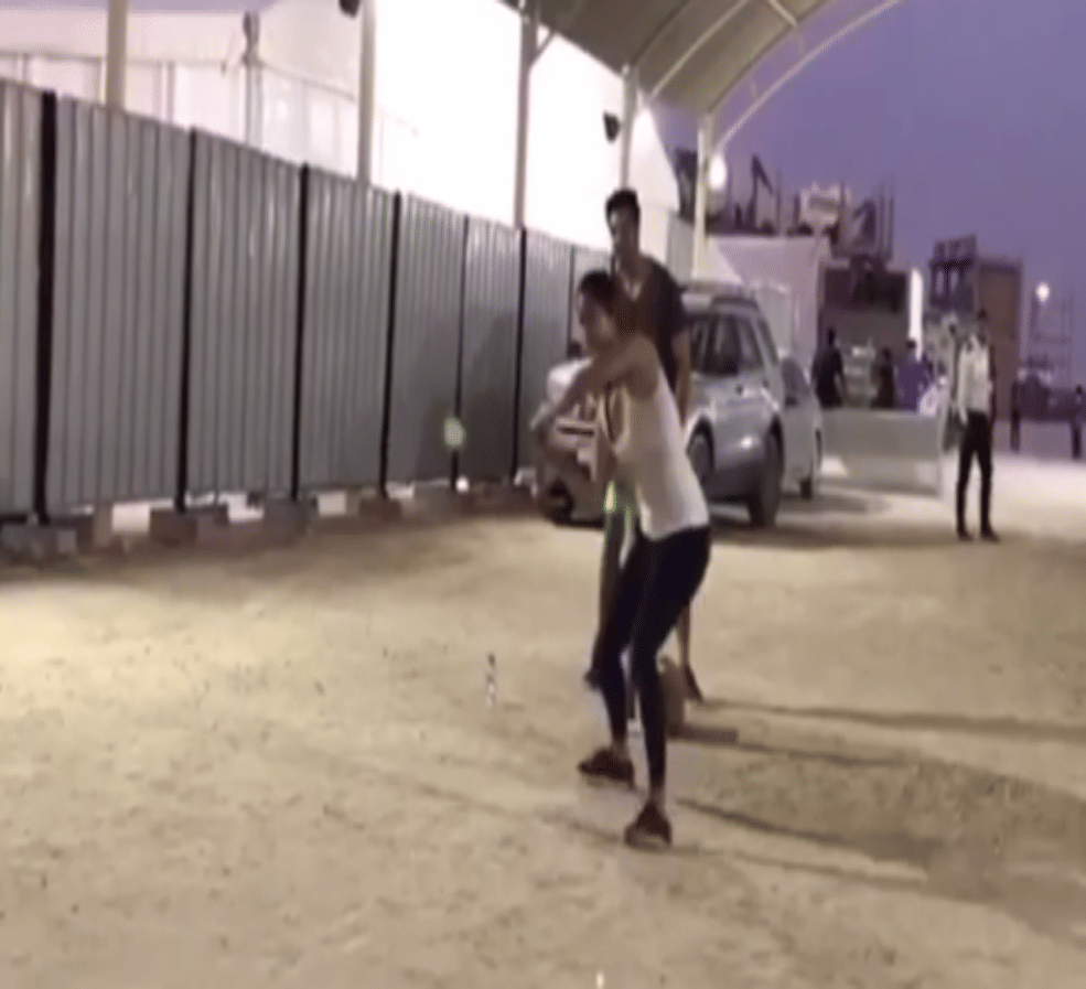 katrina kaif playing cricket during shooting of film tiger zinda hai