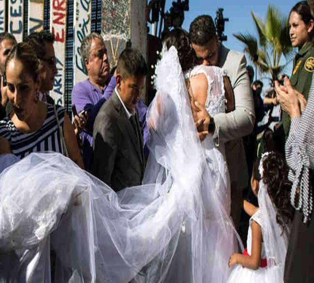 cross-border-wedding-held-as-california-door-of-hope-opens
