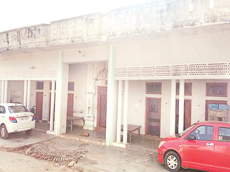 Report on murder of son of former pradhan