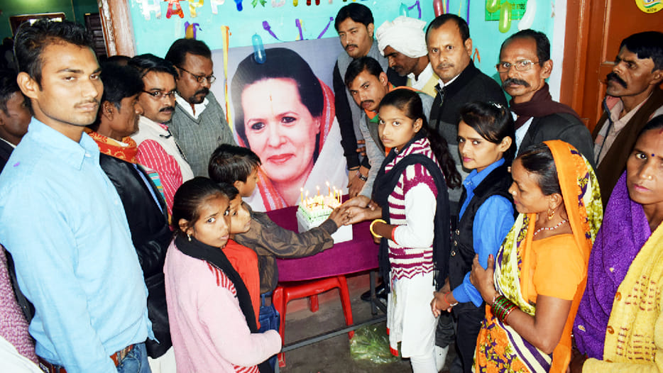 No unity seen in Congressmen on Sonia's birthday