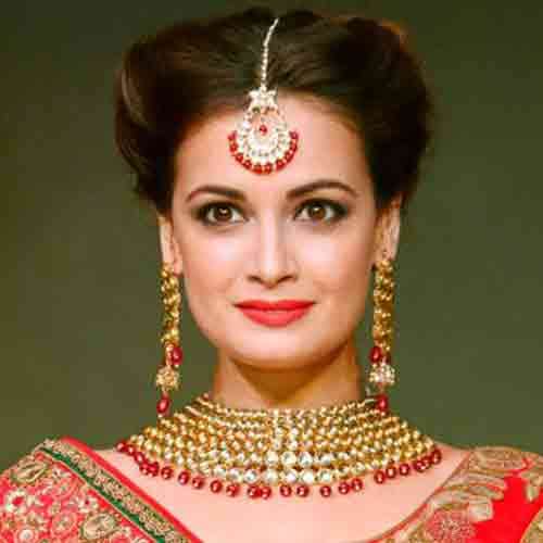 birthday special story on dia mirza and her affair eith shoaib akhtar and salman khan