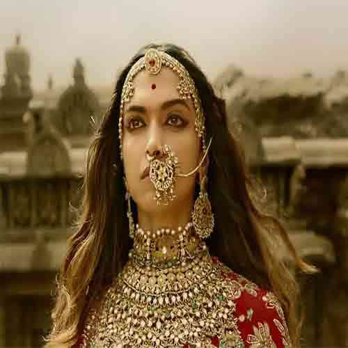 padmavati will release before valentine day in february 2018