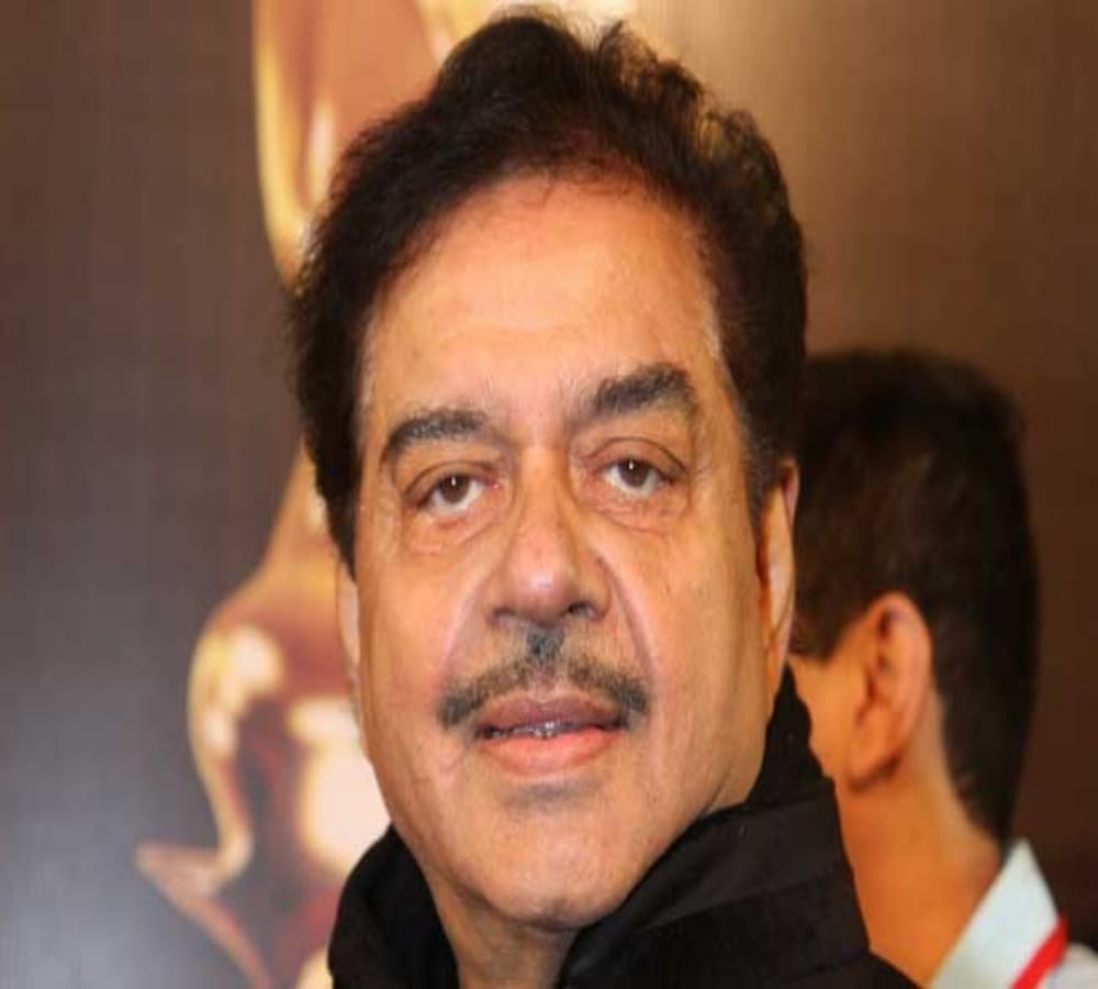 facts about shatrughan sinha birthday special story