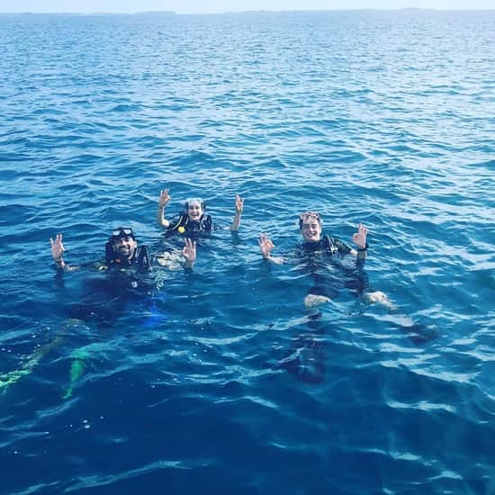 zaheer khan and sagarika ghatge honeymoon pictures from maldives