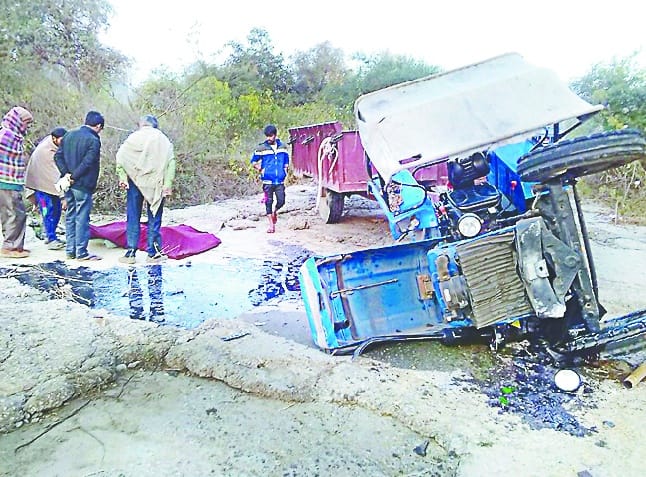 Five dead in road accidents