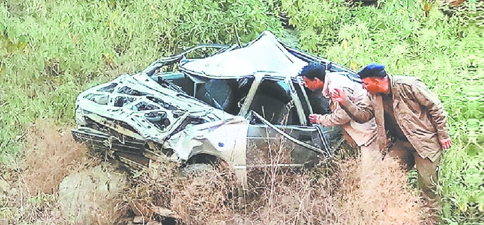 five people killed in road accident at kinnaur