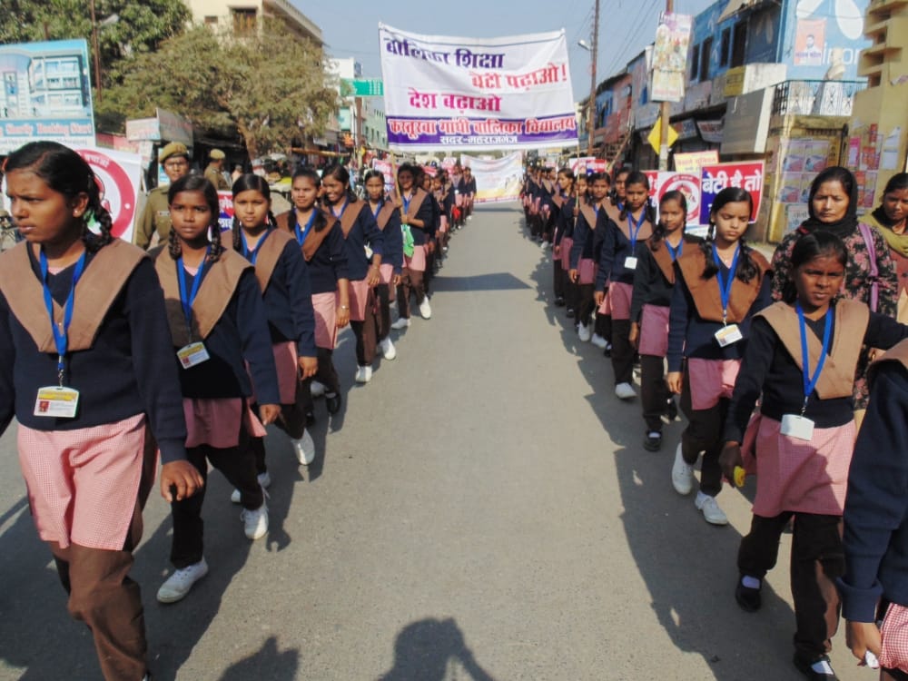 in rally gave message of awareness