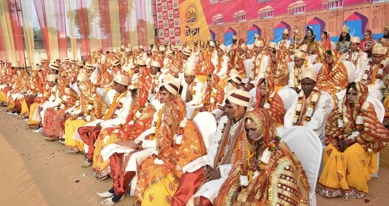 एकही मंडप के नीचे एक साथ परिणय सूत्र में बंधे 58 जोड़े