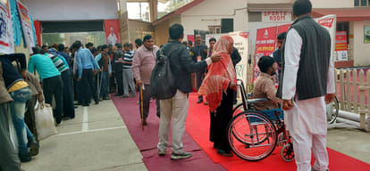divyang sahayata shivir held by amar ujala foundation at kanpur
