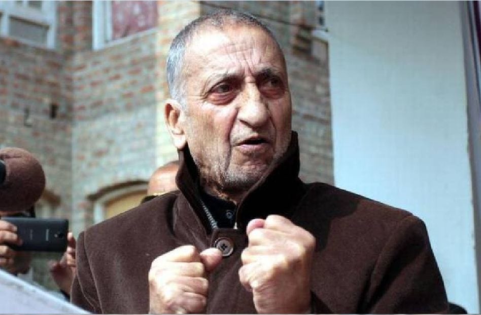 Dineshwar Sharma important role to control separatists help of Abdul Ghani Bhat in jammu-Kashmir 