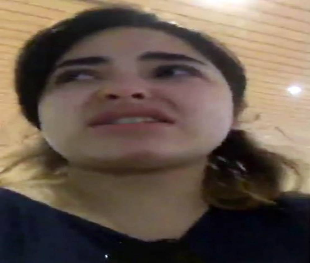 dangal girl zaira wasim harassment case in plane