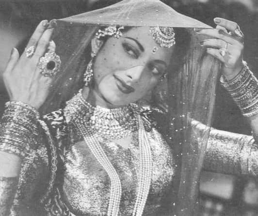 dilip kumar shooting with actress suraiya for film Jaanwar