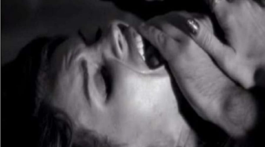 Gang rape with woman by dragging on the field