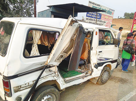 Truck collides with van, four teachers injured