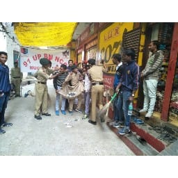 एनसीसी कैडेटों ने की नगर में साफ सफाई
