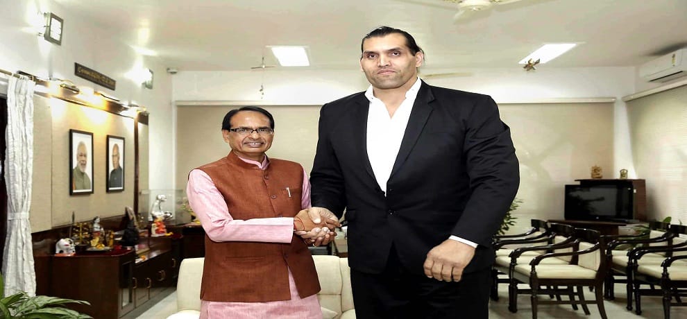 WWE wrestler The Great Khali met Madhya Pradesh Chief Minister Shivraj Singh Chouhan in Bhopal