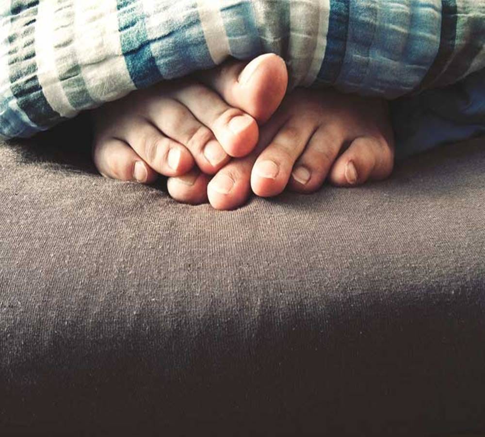 There are some signs in your nails that tells you may be in danger