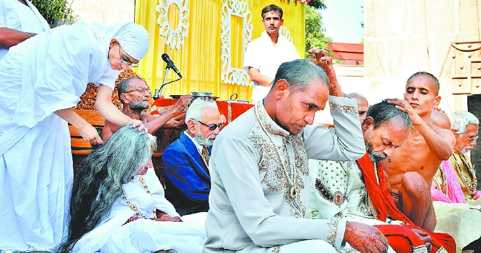 jain diksha programme at chandigarh, Jain monasticism