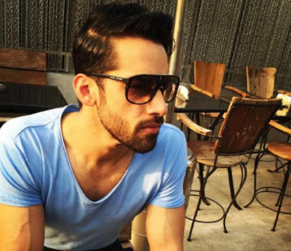 Zindagi Ki Mehek Actor Karan Vohra Wife Slapped his co-star Samiksha Jaiswal