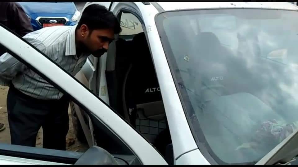 rajasthan kota-thieves tried to theft the car later destroyed it