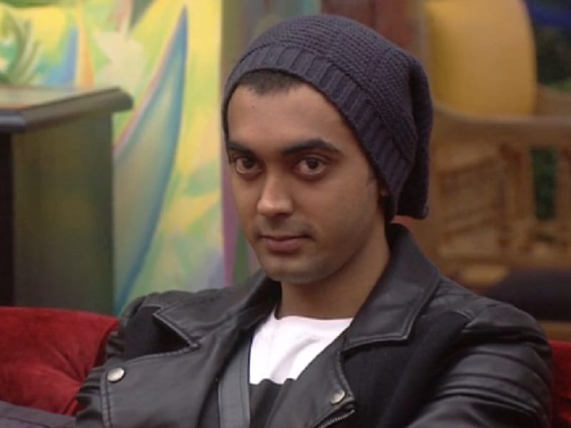 Bigg Boss 11 contestant Hina Khan one decision breaks Luv Tyagi heart 