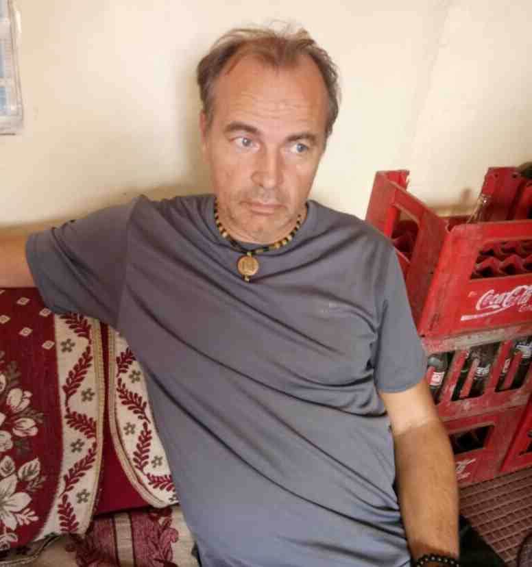 Varanasi daughters save Foreigner girl at mirzapur