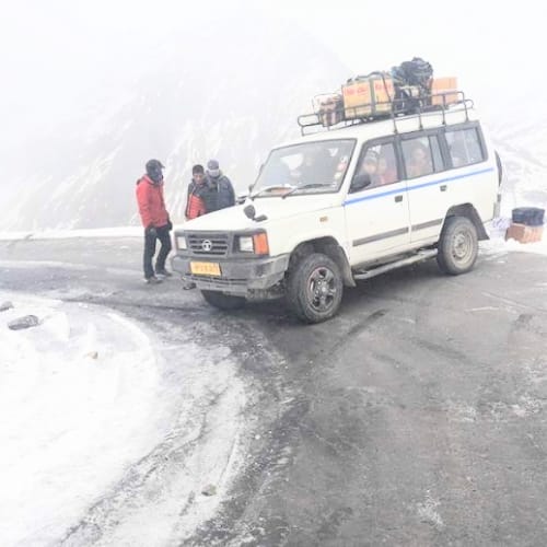 fresh snowfall in high hills of himachal pradesh