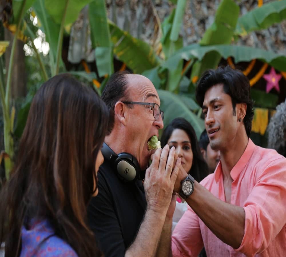 vidyut jamwal turns 37, birthday celebrates in thailand
