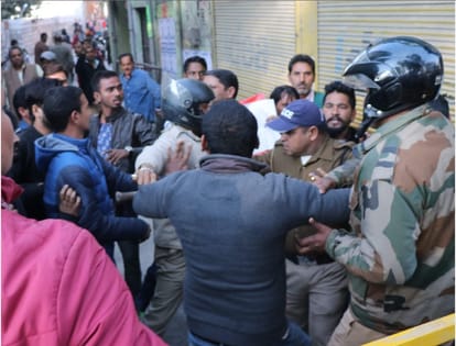mayor vinod chamoli fight against land dispute in dehradun