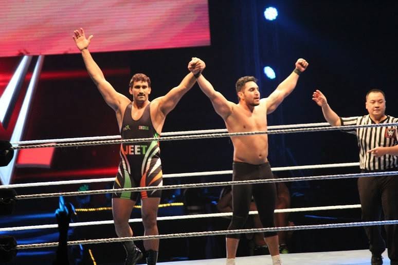wwe wrestler satender dagar wins fight