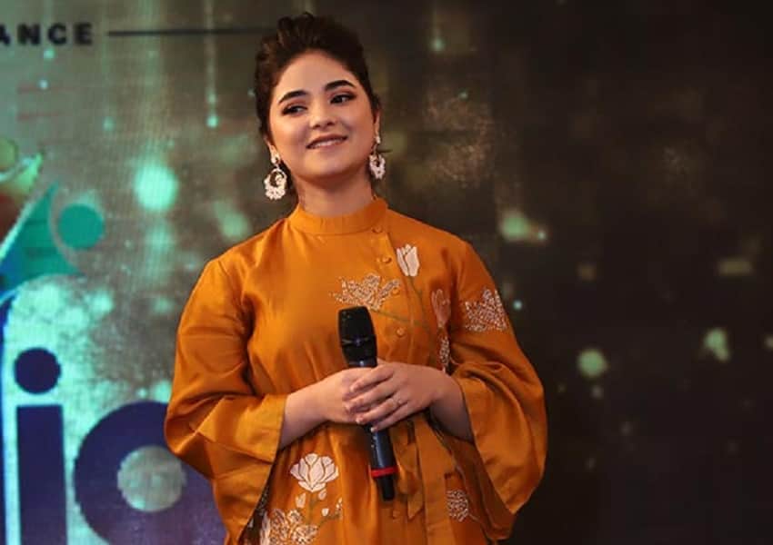 Zaira Wasim birthday special she left bollywood on the name of Islam