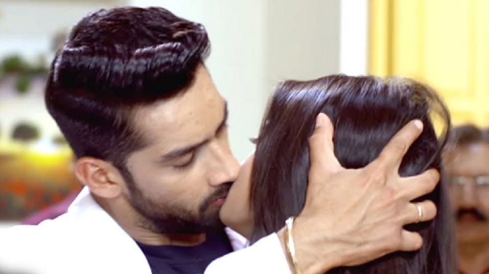 Zindagi Ki Mehek Actor Karan Vohra Wife Slapped his co-star Samiksha Jaiswal
