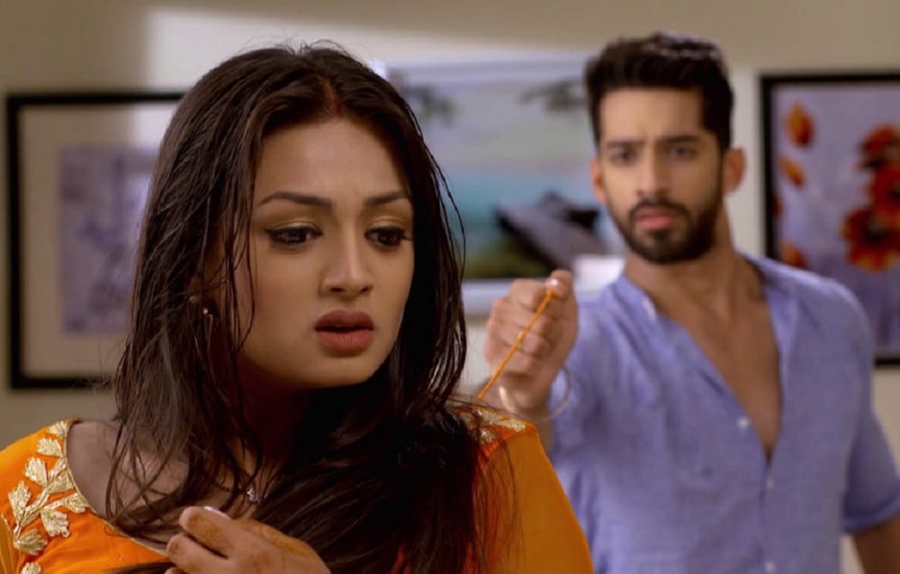Zindagi Ki Mehek Actor Karan Vohra Wife Slapped his co-star Samiksha Jaiswal