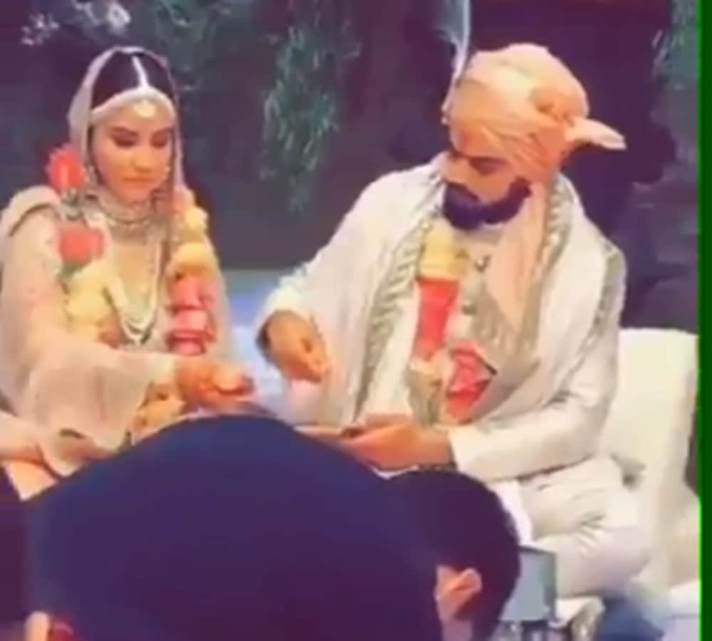 anushka sharma and virat kohli vidaai video viral on social media