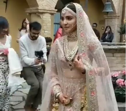 Anushka Sharma and Virat Kohli reception card photo revealed