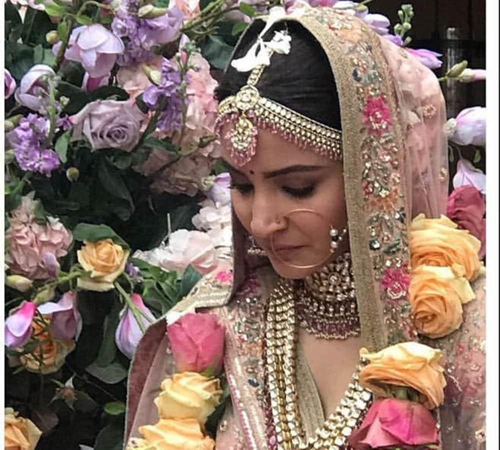 virat kohli sing a song for anushka sharma in sangeet ceremony