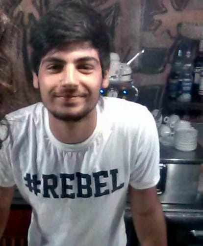 girlfriend killed her ex-boyfriend after she come to know he is talks other girl on Tinder